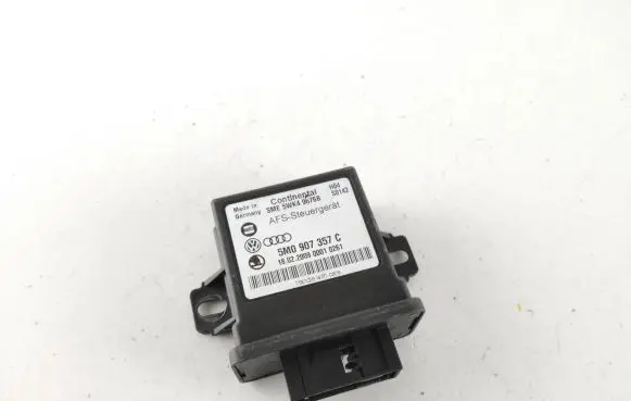 Volkswagen Golf VI Light module LCM 5M0907357C 5WK49676B 180220090001