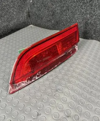 Jaguar XF X250 Tailgate rear/tail lights 8X2315K272CD 8X2315K272