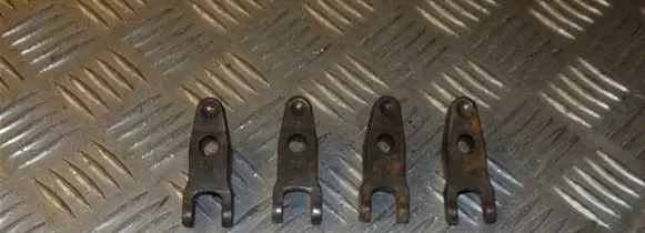KIA Rio Fuel Injector clamp holder