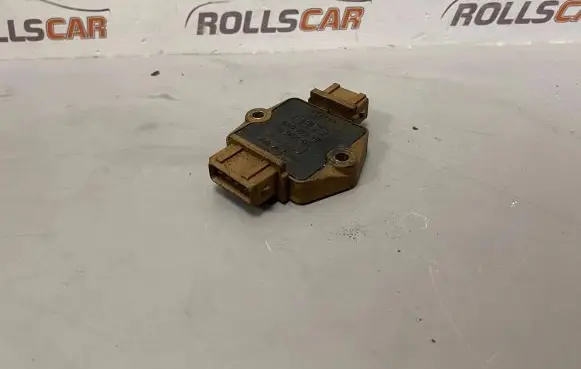 Audi A6 S6 C4 4A Ignition amplifier control unit 4A0905351