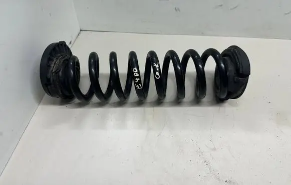 Mercedes-Benz E W238 Rear coil spring