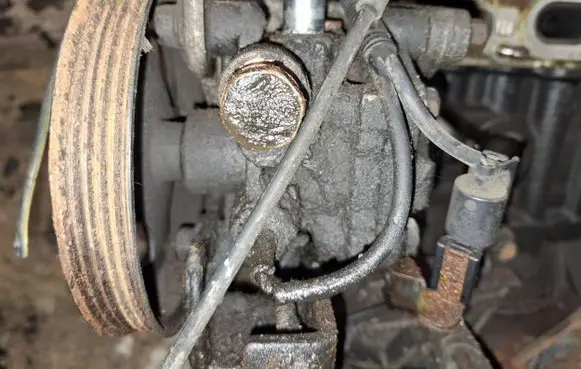 Mitsubishi Lancer Power steering pump 