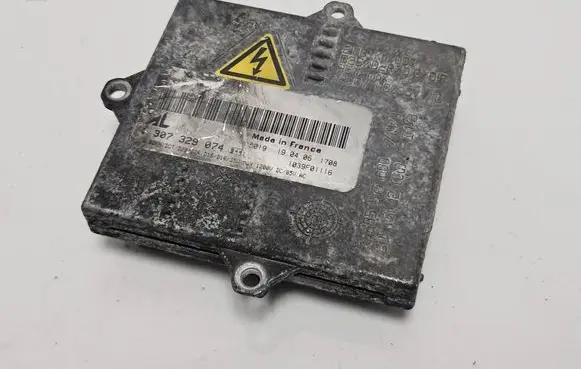 BMW X3 E83 Headlight ballast module Xenon 1307329074 1039F01116
