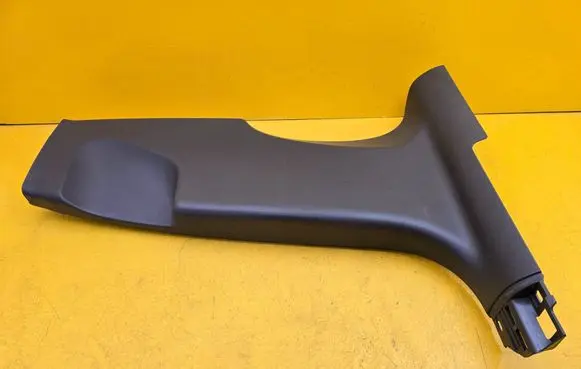 Porsche Macan (95B) (B) pillar trim (bottom) 95B867240