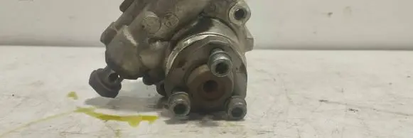Volkswagen Golf IV Power steering pump 1J0422154H 7690955105