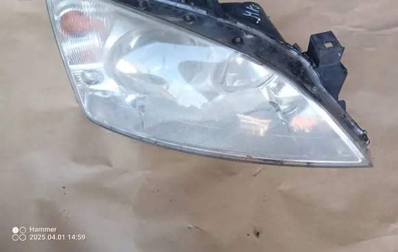 Ford Mondeo Mk III Headlight/headlamp