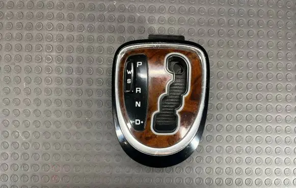 Mercedes-Benz S W220 Gear shifter surround trim plastic 