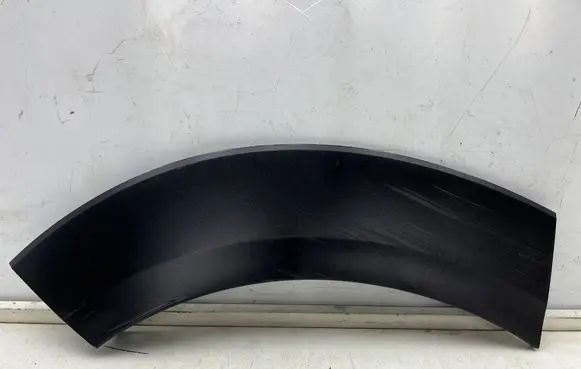 Rear arch trim