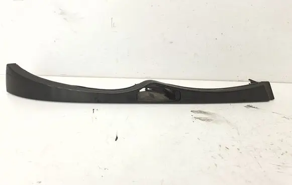 BMW 3 E46 Under headlight/headlamp trim 7030552 51137030552