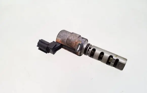 Toyota Yaris Camshaft vanos timing valve 30j010