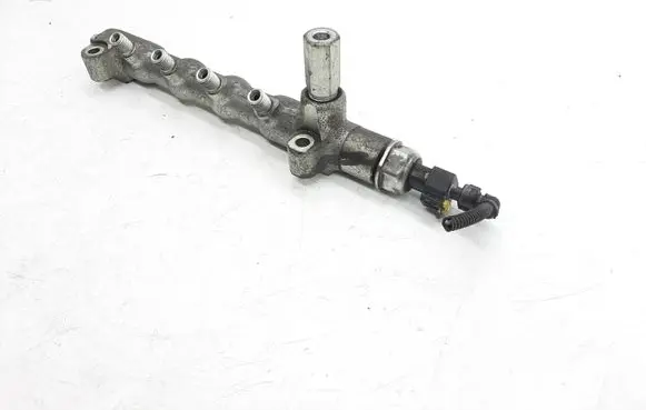 Opel Mokka Fuel main line pipe 04R45401