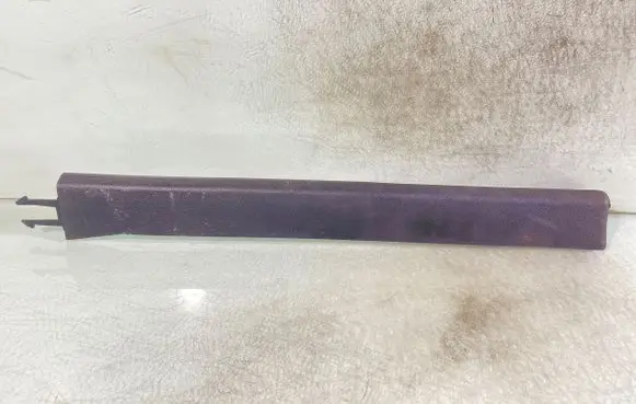 Audi Q7 4L Front passenger seat rail trim 7l0881464