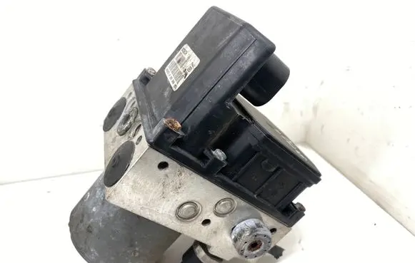 Skoda Superb B5 (3U) ABS Pump 3U0614517D