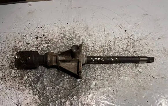 Chrysler 300 - 300C Front driveshaft P04578601AA PP0745E0006