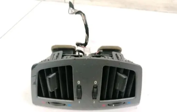 BMW 7 E65 E66 Dash center air vent grill 8385257 64227002395