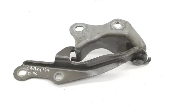 Toyota Camry Engine bonnet/hood hinges