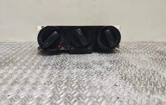 Volkswagen Polo Climate control unit 6Q0819445