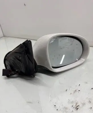 Volkswagen PASSAT B6 Front door electric wing mirror 3C0857934