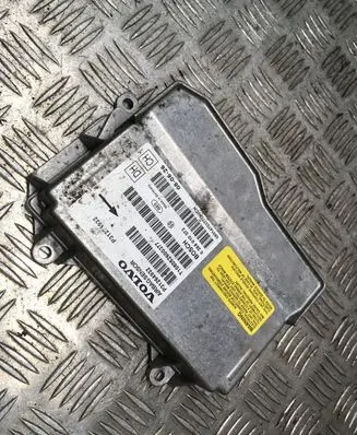 Volvo V70 Airbag control unit/module P31264932 T108052600377 0285010372