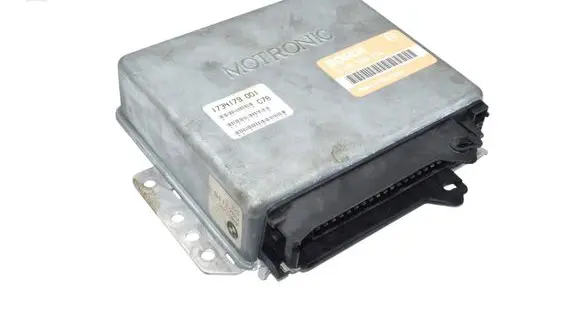 BMW 3 E30 Engine control unit/module 12141734179 1734179 0261200174