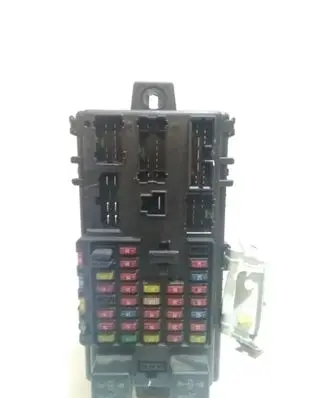 Hyundai Santa Fe Fuse module 9540026500