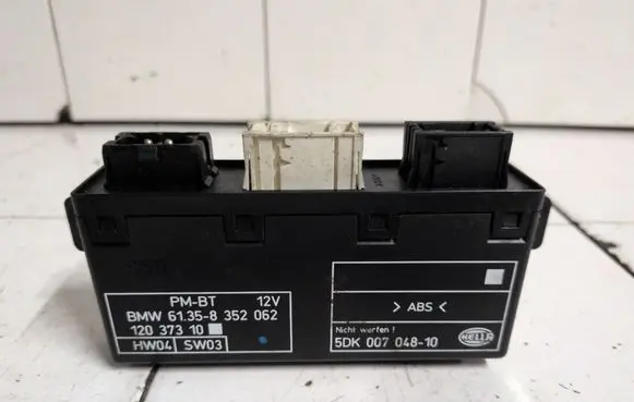 BMW 7 E38 Door control unit/module 61358352062 12037310
