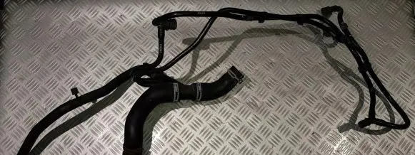 Land Rover Range Rover Sport L494 Engine coolant pipe/hose CPLA-8260-BD