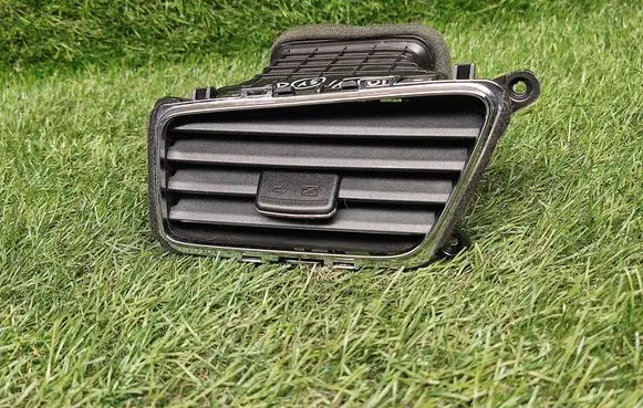 KIA Ceed Dashboard side air vent grill/cover trim 97410A2900