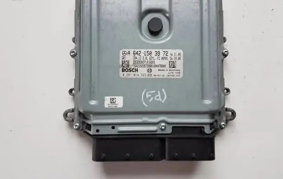 Mercedes-Benz CLS C219 Engine control unit/module A6421503972