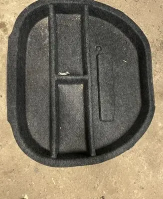Jeep Cherokee Glove box in trunk 5LT19VXLAB 5LT19VXLA