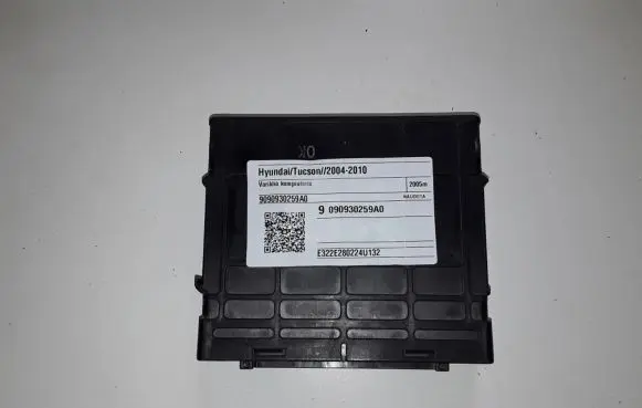 Hyundai Tucson JM Engine control unit/module 9090930259A0
