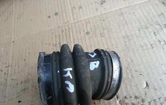 Ford Fiesta Air intake duct part