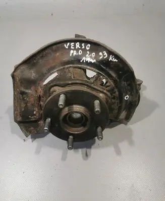 Toyota Verso Front wheel hub