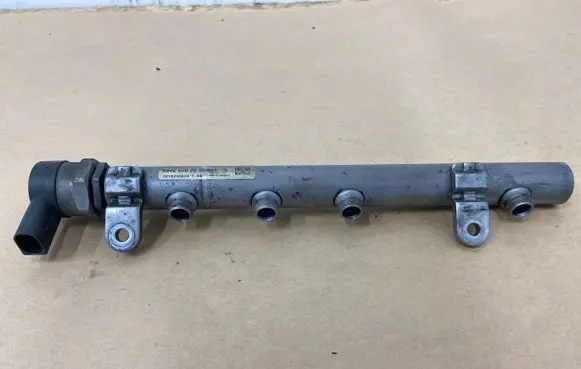 Mercedes-Benz E C207 W207 Fuel main line pipe A6420702995 1010200533 A6420700146