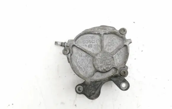 Ford Focus C-MAX Vacuum pump