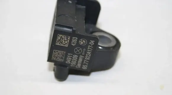 BMW 5 G30 G31 G38 Airbag deployment crash/impact sensor 779224177