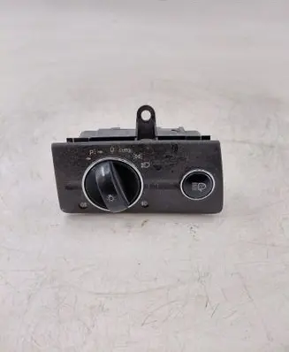 Mercedes-Benz E W211 Light switch 03751202