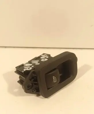 Volvo S60 Electric window control switch 31272013 10W173