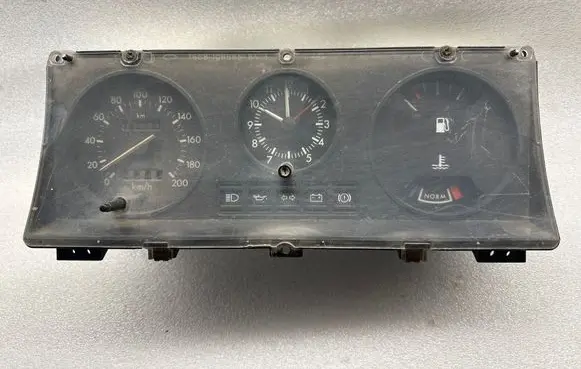 Ford Transit II Speedometer (instrument cluster) 86vb10848AA 062330 75GB10C885BA