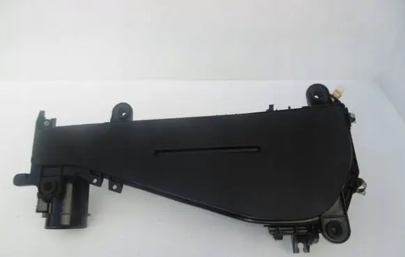 Infiniti Q50 Air filter box