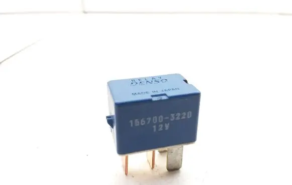 Suzuki Liana Hazard warning light relay 1567003220