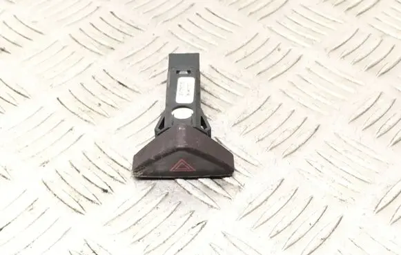 Volvo V70 Hazard light switch 30739320 06W133