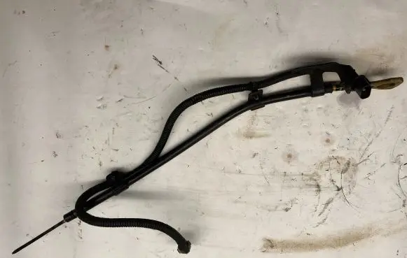 Hyundai Santa Fe Oil level dip stick 