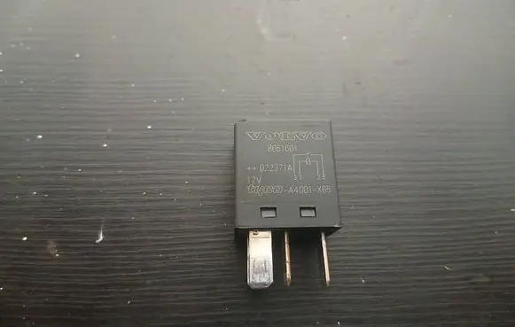 Volvo XC90 Other relay 8651661 A4001X65 022371A