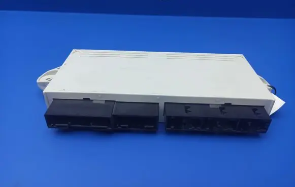 BMW 7 E65 E66 Door control unit/module 6933270 6015005011 61356933270