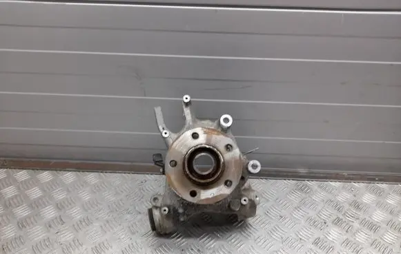 Audi A8 S8 D4 4H Rear wheel hub 4H0505431D 4H0505431