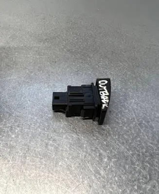 Subaru Outback Other switches/knobs/shifts 15a925