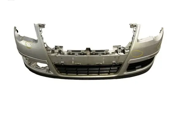 Volkswagen PASSAT B6 Front bumper 3C0807221A