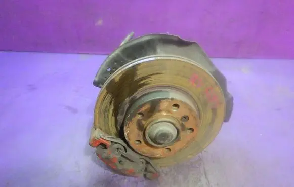 BMW 3 E46 Front wheel hub spindle knuckle