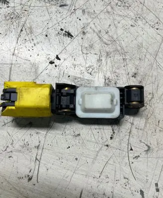 Porsche Cayenne (9PA) Airbag deployment crash/impact sensor 4B0959643E 202259125